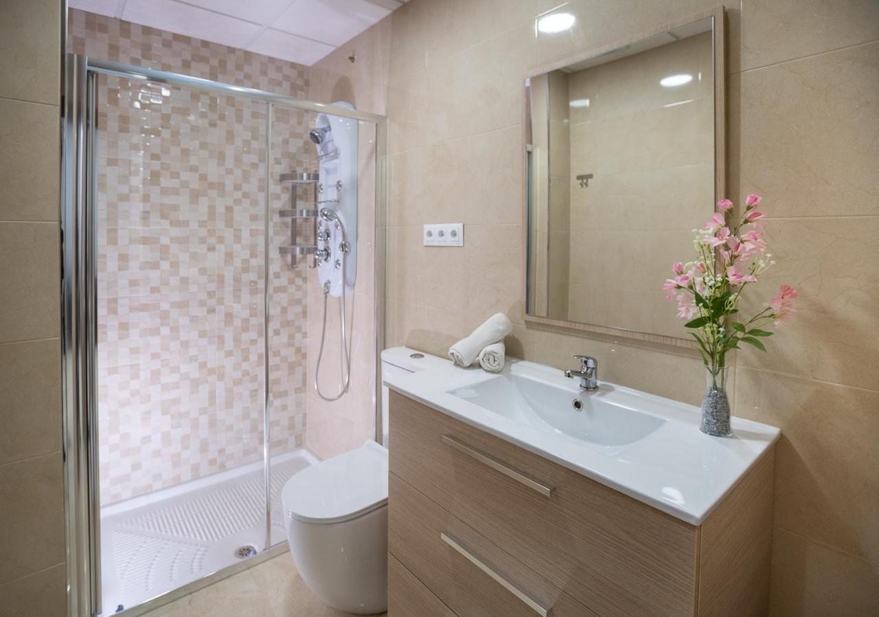Precioso Apartamento Junto A La Playa 2 Fuengirola Luaran gambar